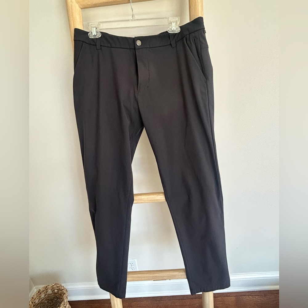 LuluLemon Men's Commission Pants - Classic Straight Fit 34” black